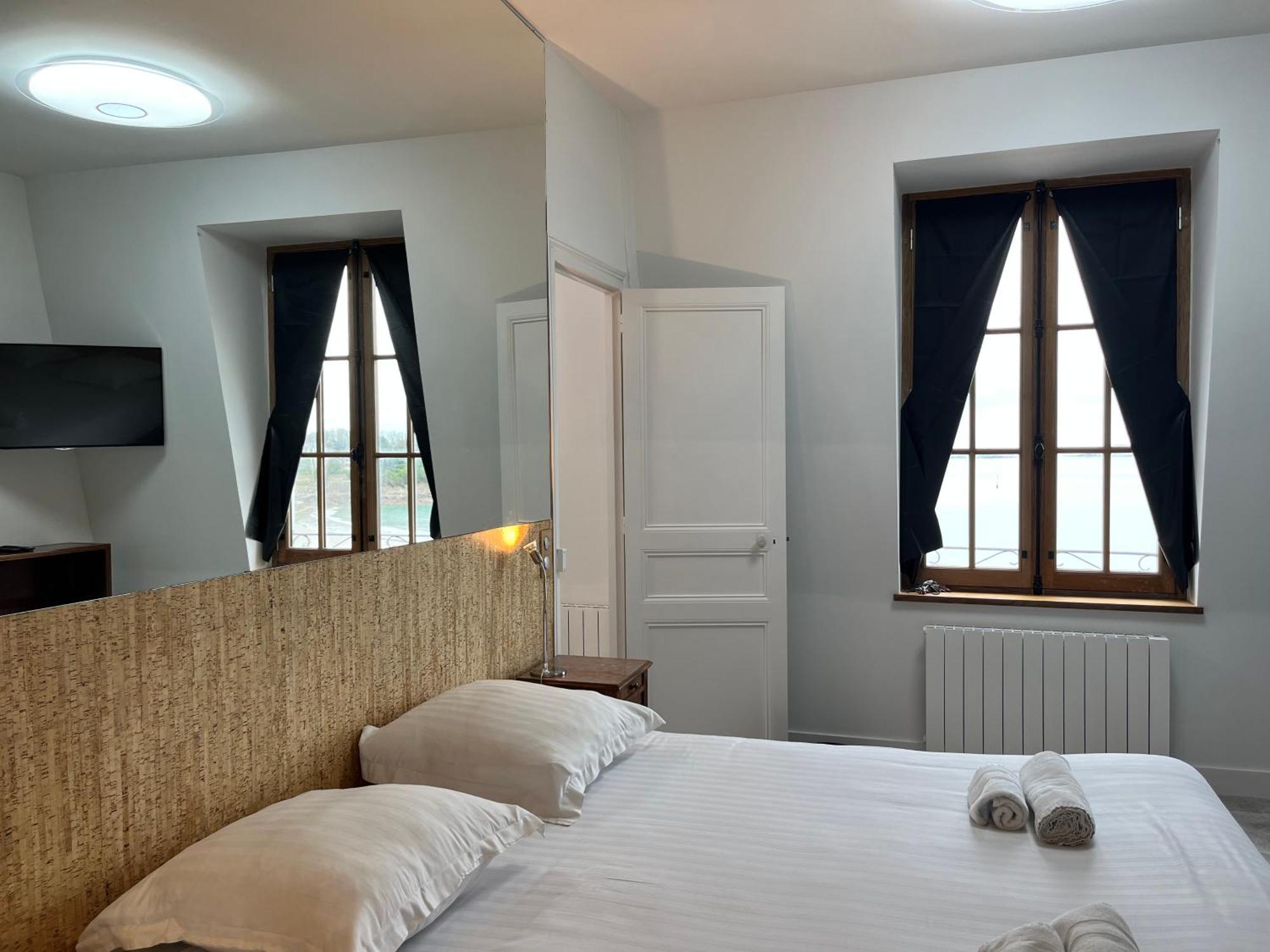 Le Royal XIX Vue Mer 212 Dinard Exterior photo